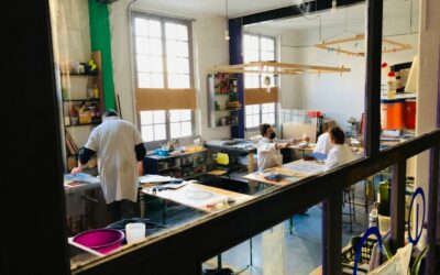 Stages d&rsquo;été – initiation à la sérigraphie / scénographie